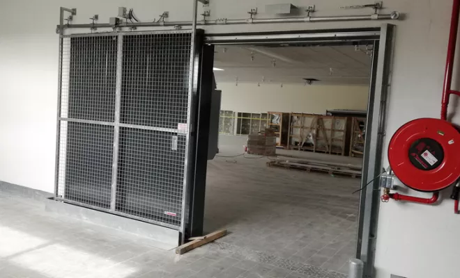 INSTALLATION DE PORTES COUPE-FEU COULISSANTES, Perpignan, METALFERM